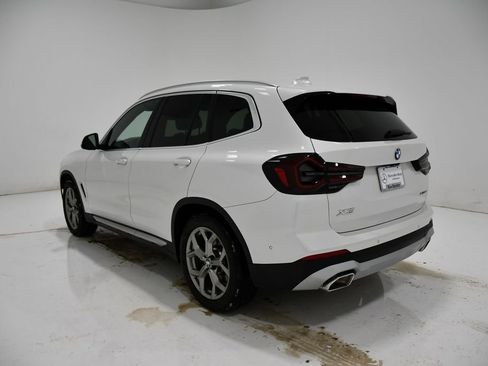 Used 2024 BMW X3 xDrive30i image 3