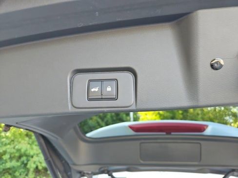 Certified 2023 Nissan Rogue SV w/ SV Premium B Package image 10