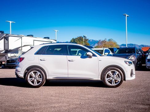 Used 2021 Audi Q3 2.0T Premium Plus w/ Premium Plus Package image 8