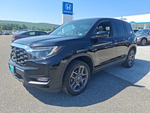 Used 2023 Honda Passport EX-L image 4