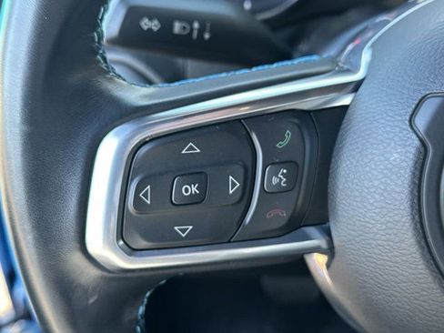 Used 2022 Jeep Wrangler Unlimited Rubicon 4xe image 31