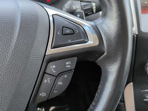 Used 2015 Ford Edge SEL w/ Equipment Group 201A FWD image 25