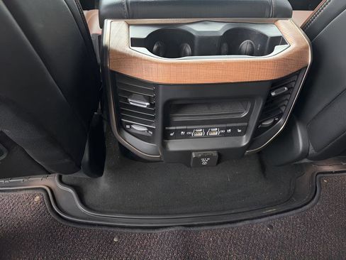 Used 2021 RAM 1500 Limited AWD/4WD image 38