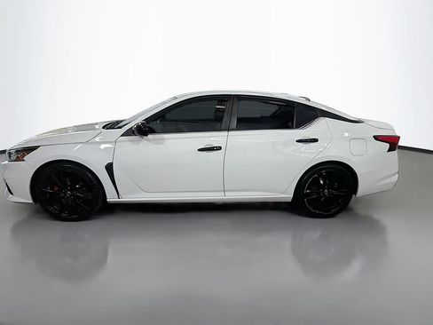 Used 2019 Nissan Altima 2.5 SR FWD image 6
