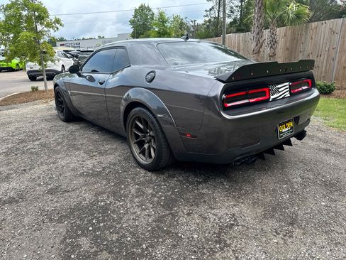 Used 2020 Dodge Challenger R/T Scat Pack RWD image 17