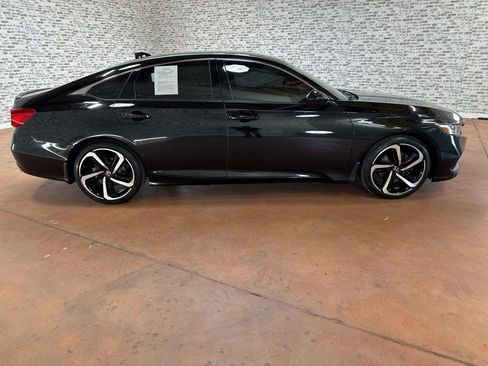 Used 2022 Honda Accord Sport image 8