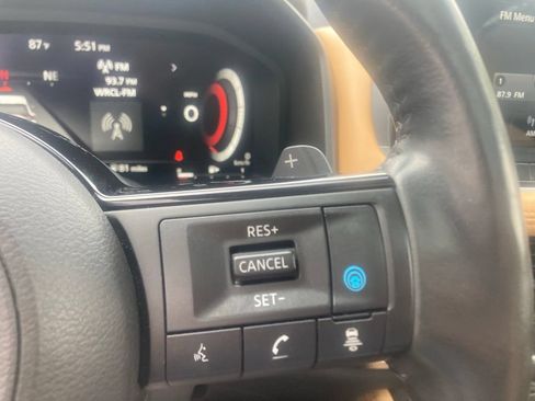 Used 2021 Nissan Rogue Platinum AWD/4WD image 38