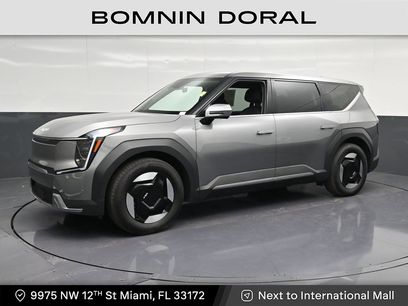 Used 2025 Kia EV9 Light