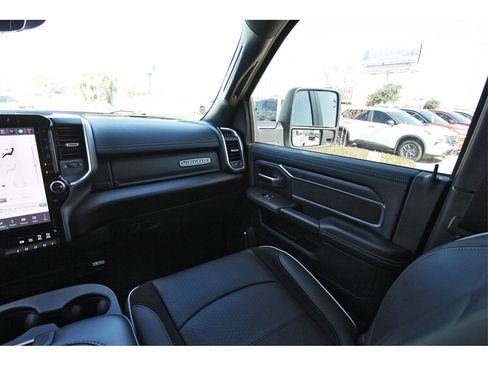 Used 2026 RAM 2500 Laramie image 8