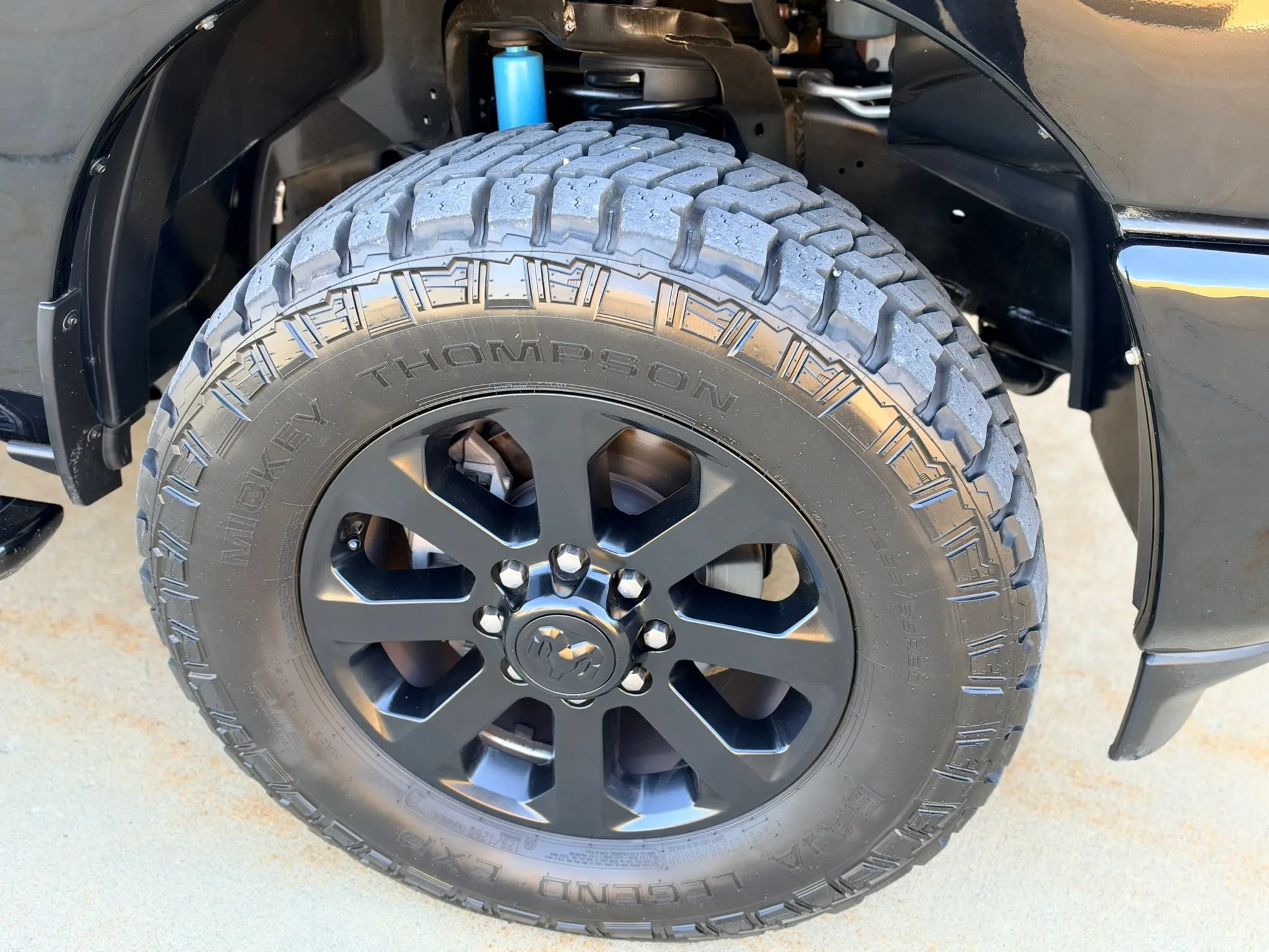 Used 2024 RAM 2500 Big Horn w/ Night Edition AWD/4WD image 31