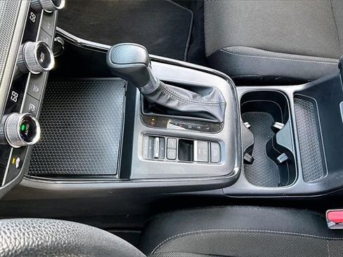 Used 2025 Honda CR-V EX image 18