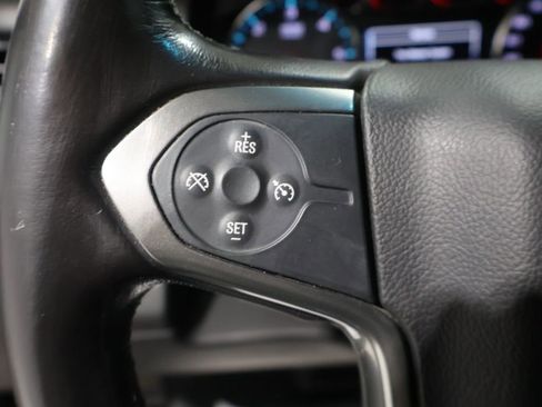 Used 2018 Chevrolet Suburban LS image 33