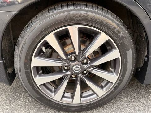Used 2016 Nissan Altima 2.5 SL w/ 2.5 Technology Package FWD image 29