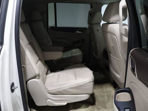 Used 2015 GMC Yukon XL Denali w/ Touring Package image 27