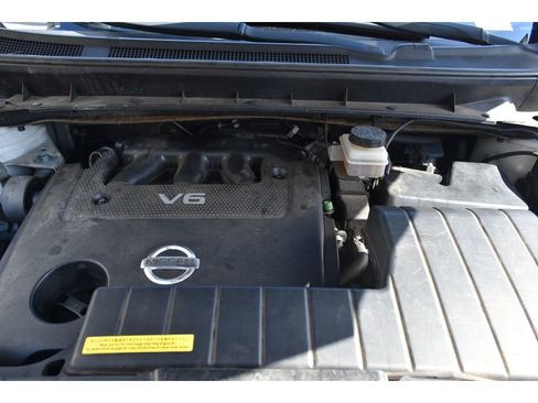 Used 2011 Nissan Murano SL w/ Navigation Pkg image 9