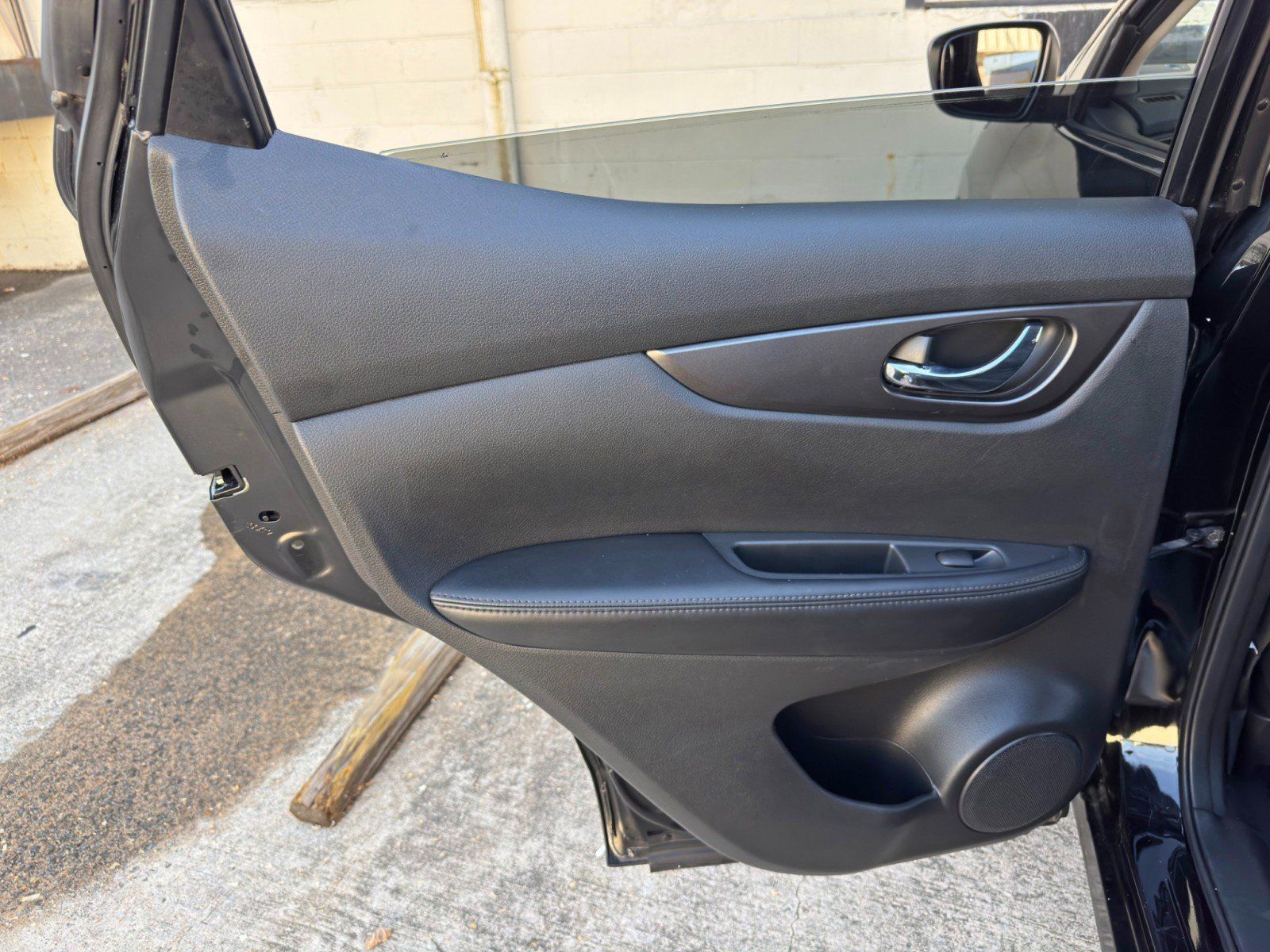 Used 2021 Nissan Rogue Sport S FWD image 36