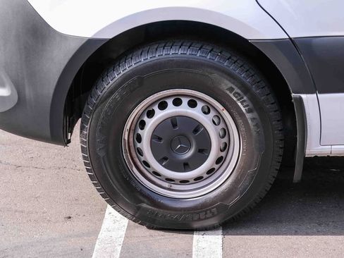 Used 2023 Mercedes-Benz Sprinter 2500 w/ Acoustic Package image 9