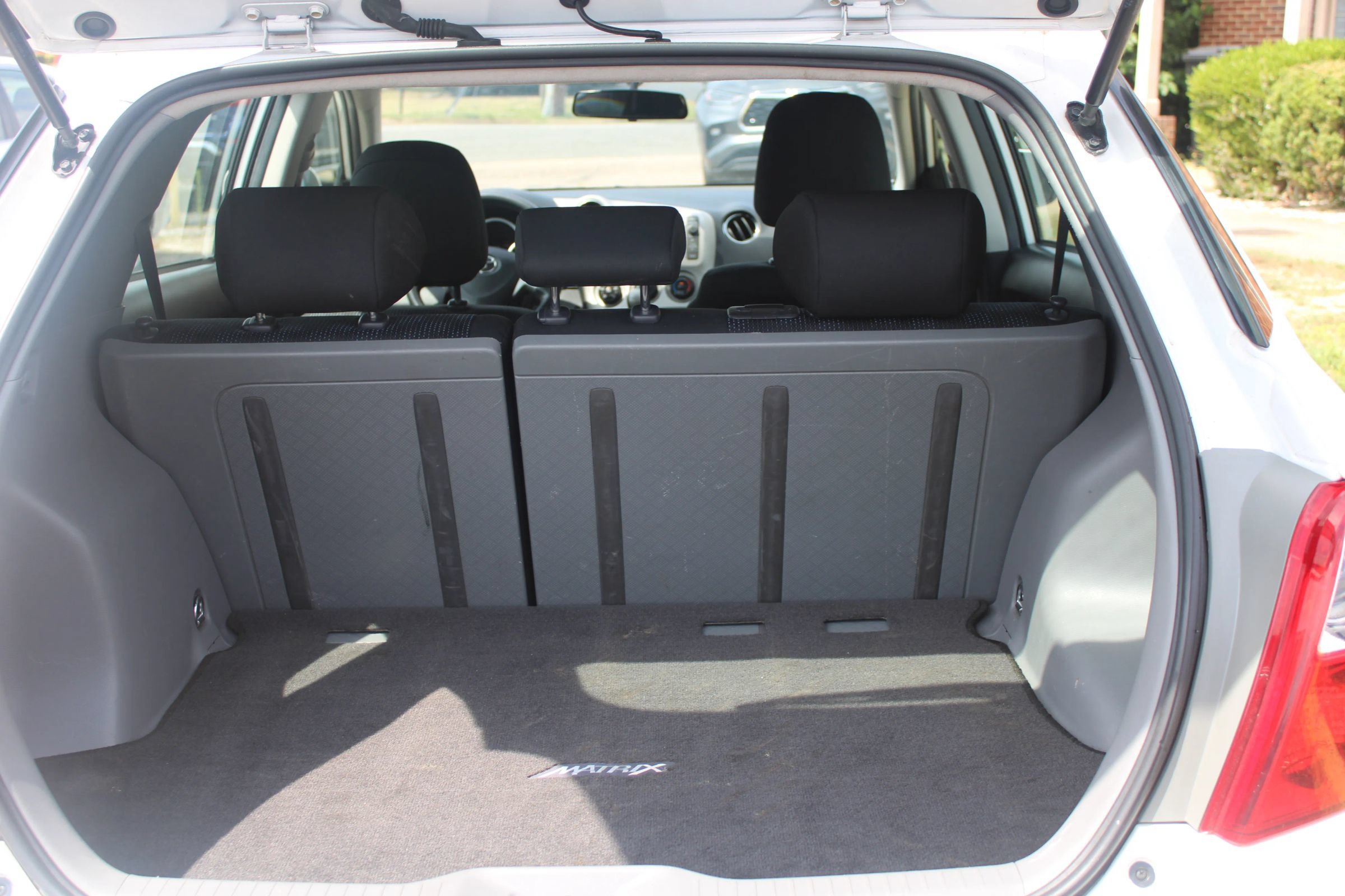 Used 2009 Toyota Matrix S FWD image 21