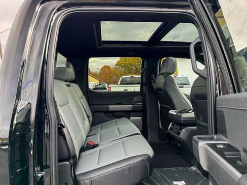 New 2025 Ford F150 Lightning Lariat image 14