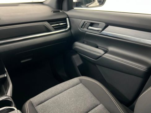 Used 2026 GMC Terrain Elevation image 11