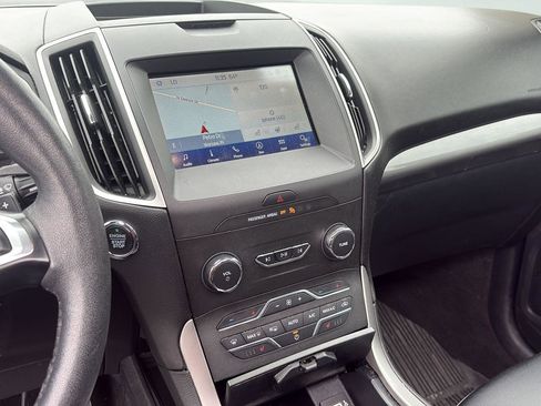 Used 2020 Ford Edge SEL w/ Convenience Package AWD/4WD image 18