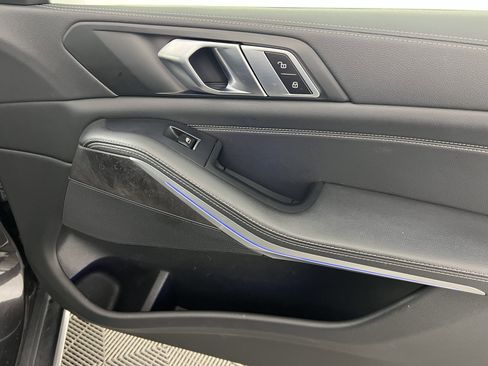 Used 2019 BMW X5 xDrive40i w/ Premium Package 2 image 21