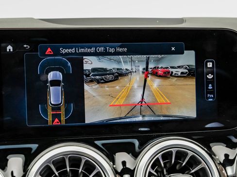 Used 2024 Mercedes-Benz GLA 250 image 27