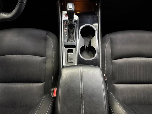 Used 2020 Nissan Altima 2.5 SV FWD image 29