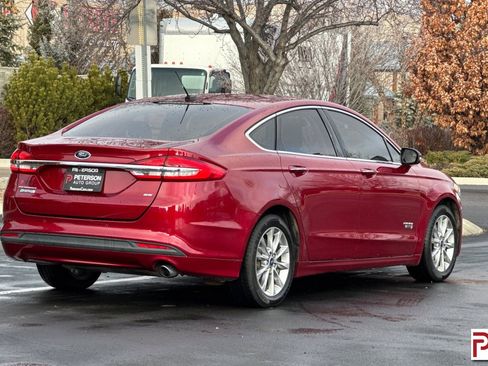 Used 2018 Ford Fusion Energi SE image 4