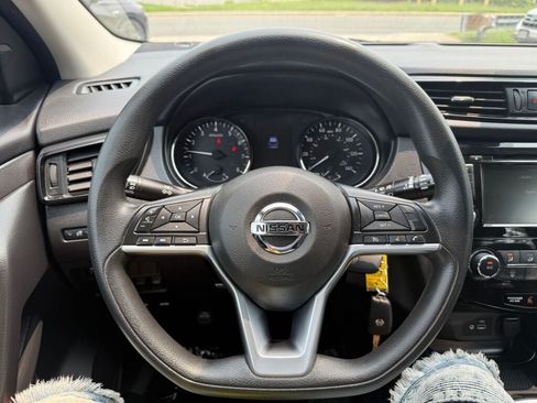 Used 2020 Nissan Rogue Sport S AWD/4WD image 11