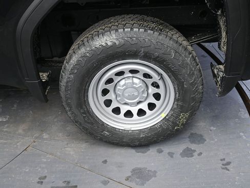 New 2026 GMC Sierra 1500 Pro w/ Pro Value Package image 11