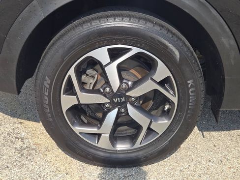 Used 2022 Kia Sportage LX FWD image 11