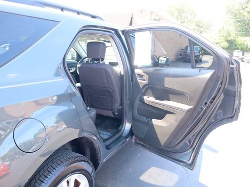 Used 2017 Chevrolet Equinox LT w/ Convenience Package FWD image 14