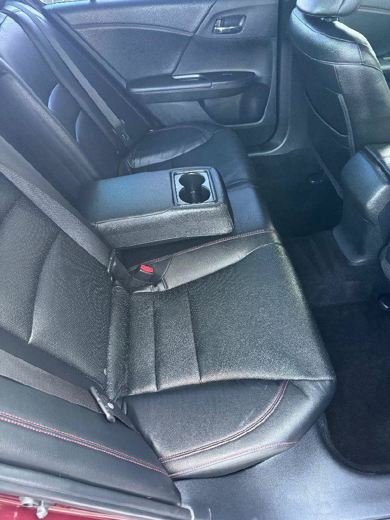 Used 2017 Honda Accord Sport Special Edition image 31