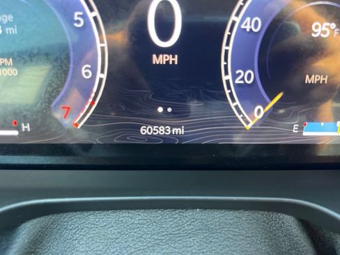 Used 2021 Jeep Grand Cherokee L Laredo w/ Luxury Tech Group I AWD/4WD image 28