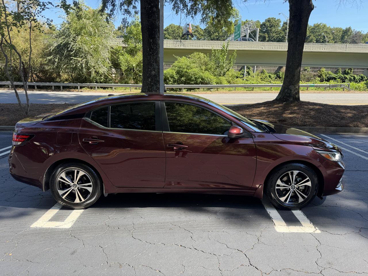 Used 2021 Nissan Sentra SV FWD image 4
