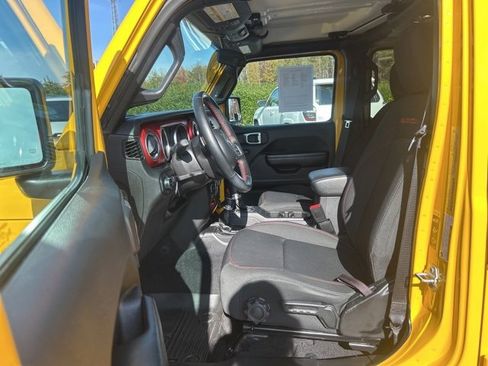 Used 2021 Jeep Wrangler Unlimited Rubicon w/ Steel Bumper Group image 11