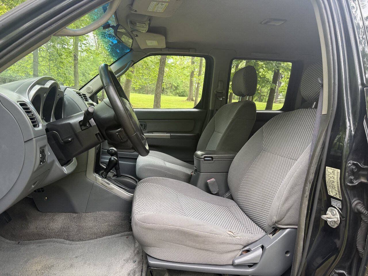 Used 2002 Nissan Frontier SE AWD/4WD image 54