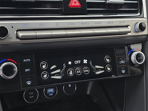 New 2026 Genesis G70 2.5T Prestige image 23