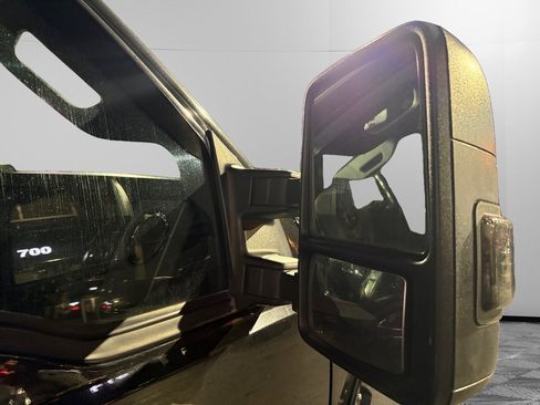 Used 2015 Ford F350 Lariat w/ Lariat Ultimate Package image 11