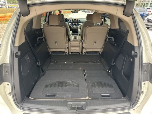Used 2018 Honda Odyssey Elite image 19