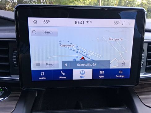 Used 2020 Ford Explorer Limited AWD/4WD image 19