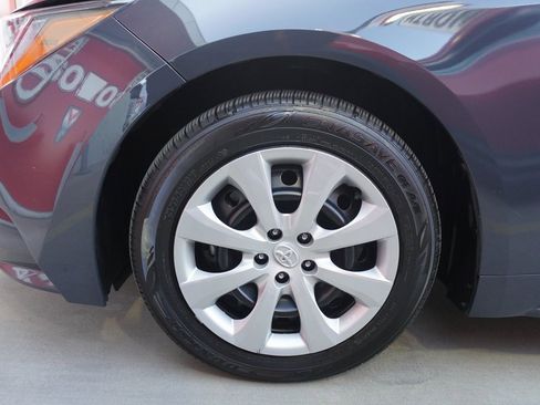 Certified 2025 Toyota Corolla LE image 20