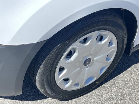 Used 2014 Ford Transit Connect XL image 8