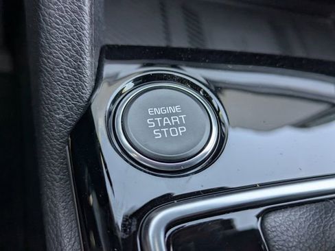 Used 2024 Kia Sportage EX FWD image 31