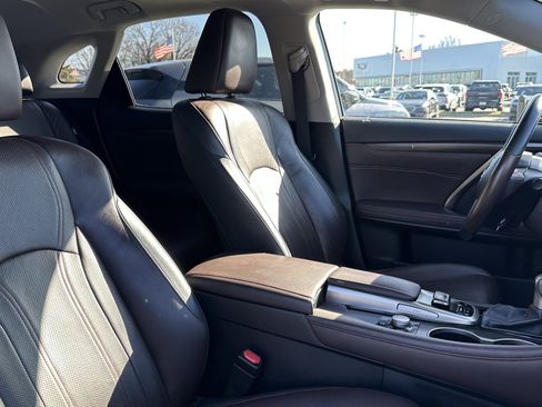 Used 2017 Lexus RX 350 350 Premium AWD w/ Premium Package image 31