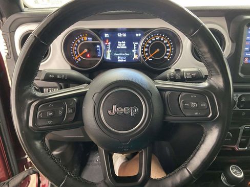 Used 2021 Jeep Wrangler Unlimited Islander image 21