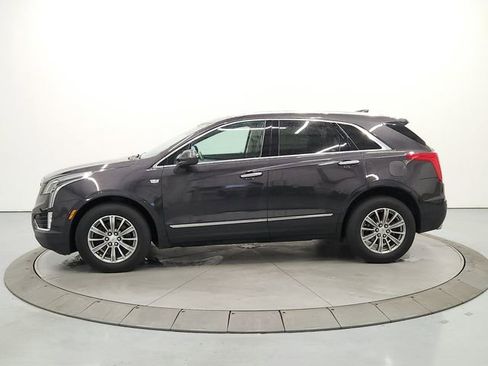 Used 2017 Cadillac XT5 Luxury w/ Driver Awareness Package AWD/4WD image 4