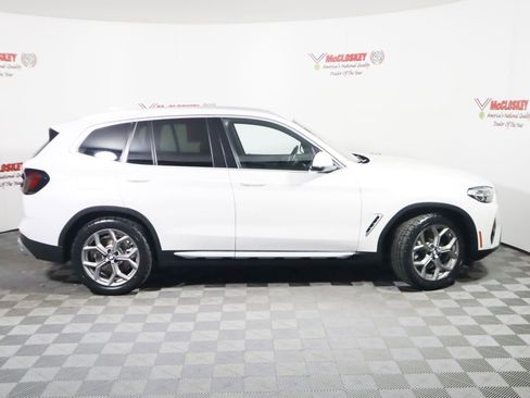Used 2023 BMW X3 xDrive30i image 3