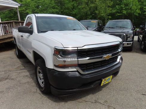 Used 2017 Chevrolet Silverado 1500 W/T w/ WT Convenience Package RWD image 4